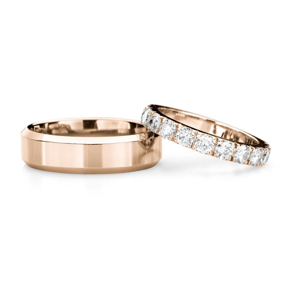 Золотые обручальные кольца с бриллиантами "VMA 122"