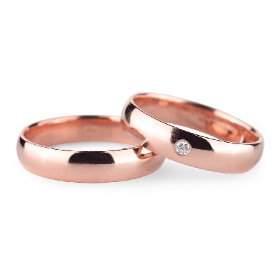 Золотые обручальные кольца с бриллиантами "VKA 123"