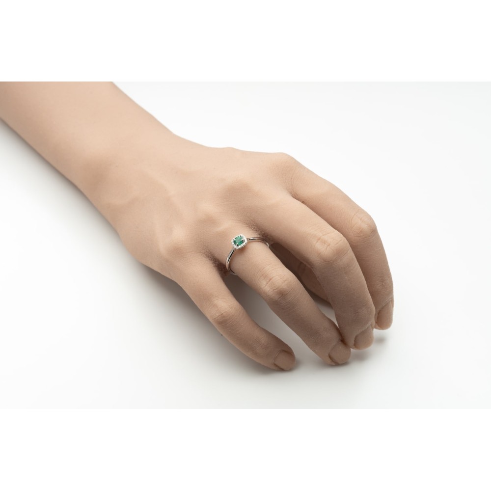 Помолвочное кольцо с драгоценными камнями "Изумруд 95"