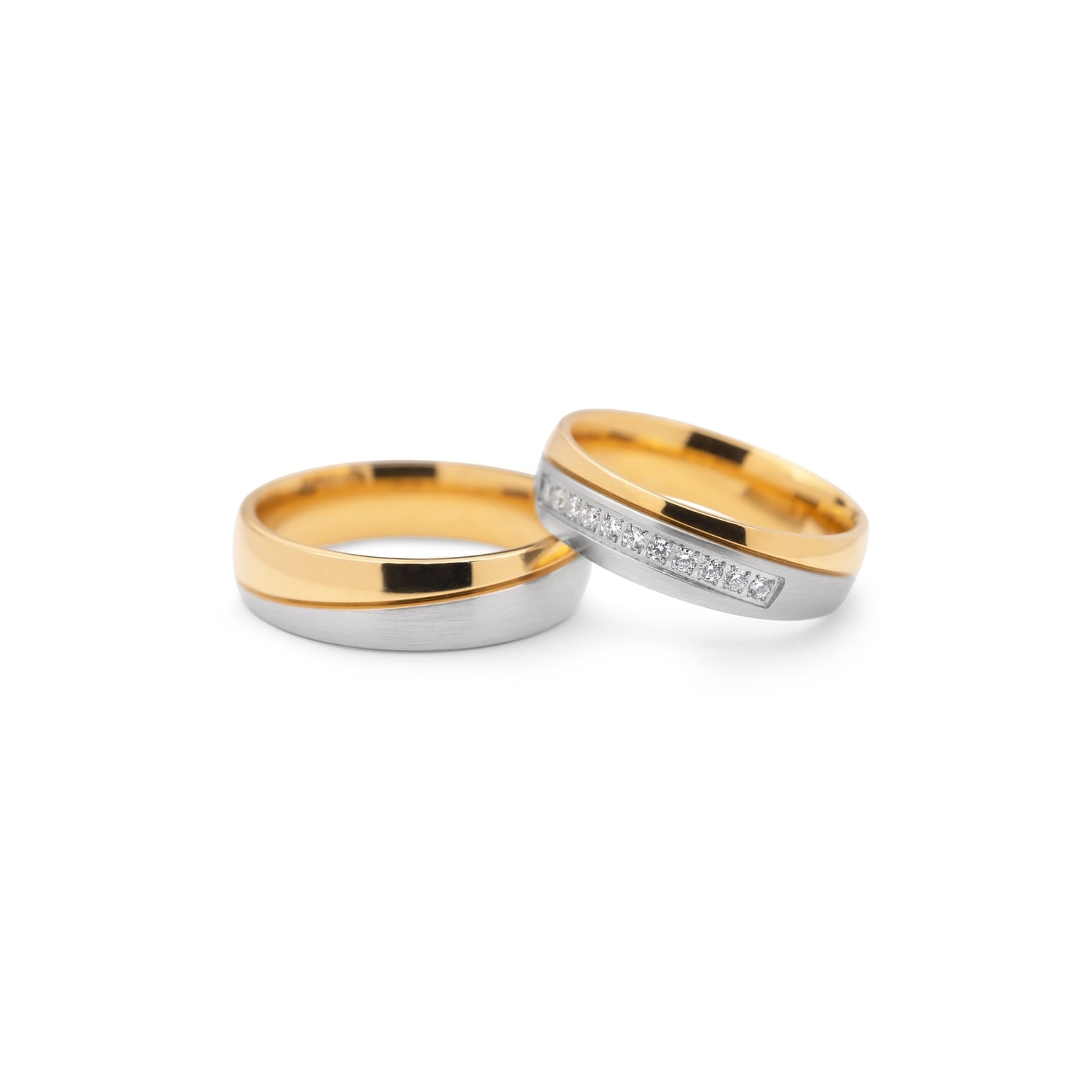 Золотые обручальные кольца с бриллиантами "VKA 110"