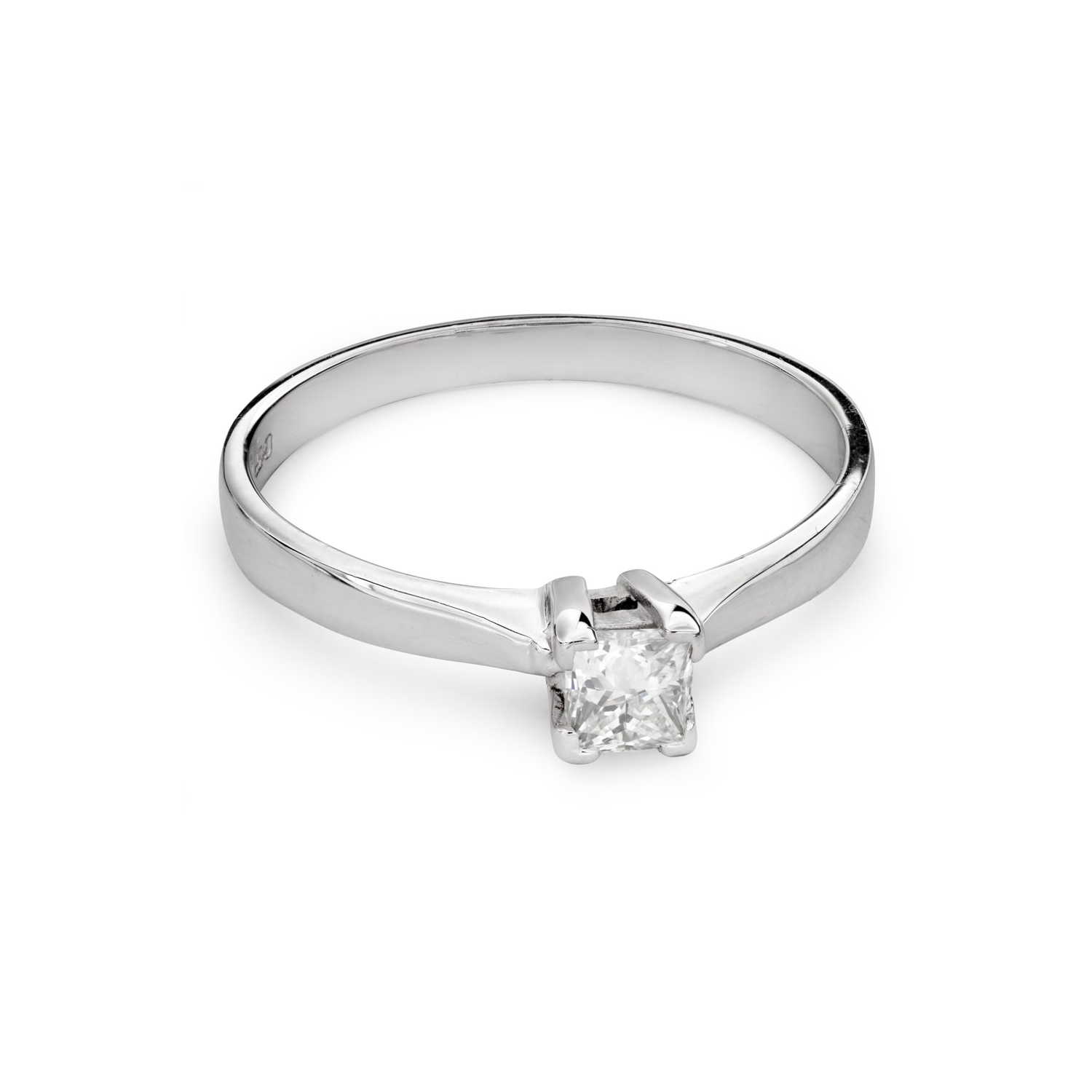 Помолвочное кольцо с алмазом "Принцесса 68"