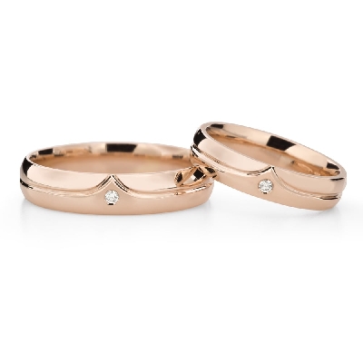 Золотые обручальные кольца с бриллиантами "VKA 134"