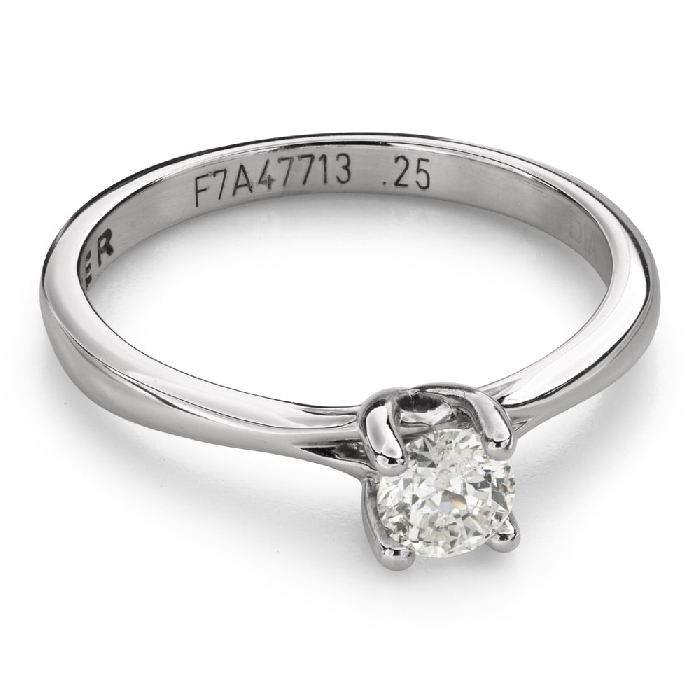 Помолвочное кольцо с алмазами "Богиня 395"