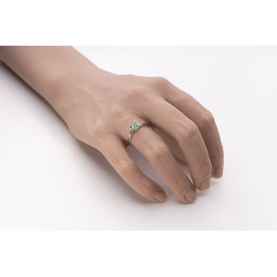 Помолвочное кольцо с драгоценными камнями "Изумруд 53"